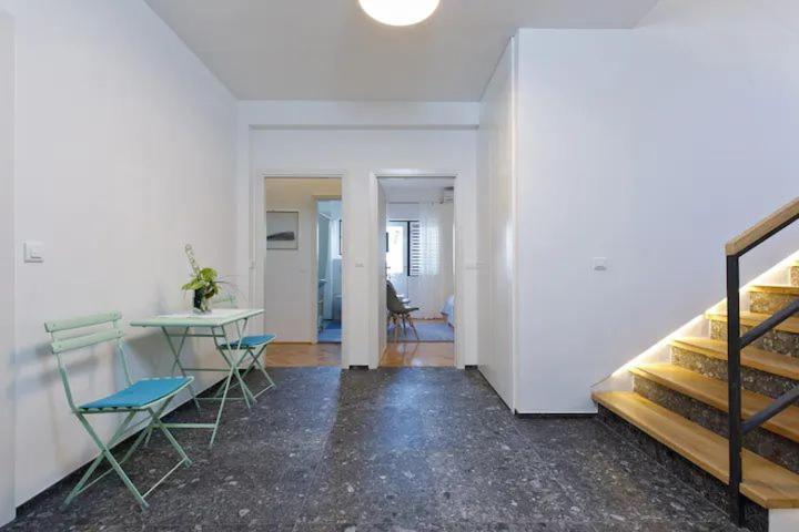 Apartment & Rooms Nugal Makarska Ruang foto