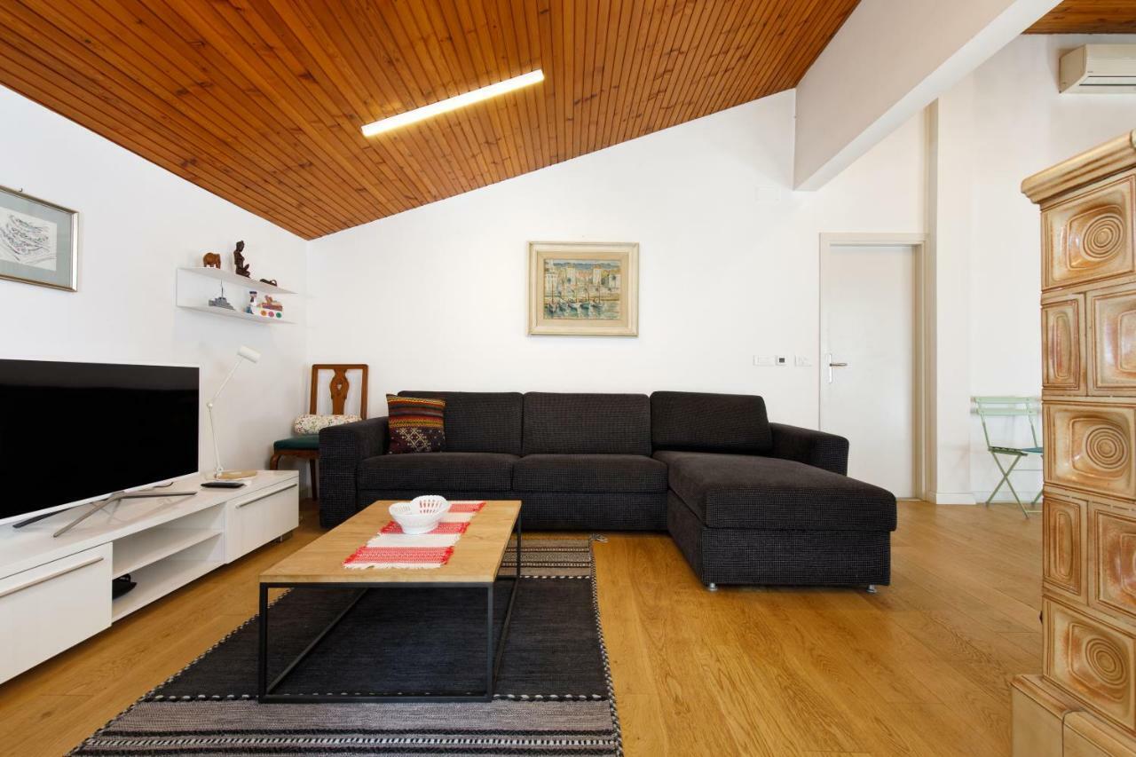 Apartment & Rooms Nugal Makarska Bagian luar foto